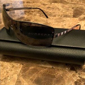 Burberry Sunglasses